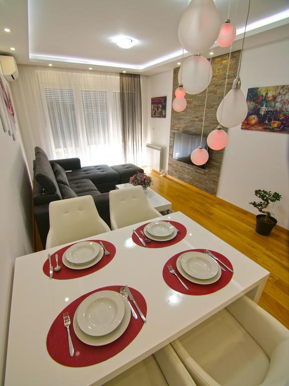 Apartment Oasis เบลเกรด ภายนอก รูปภาพ